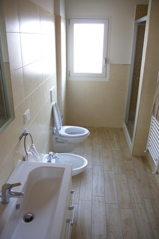 Residence La Perla Каорле Стая снимка